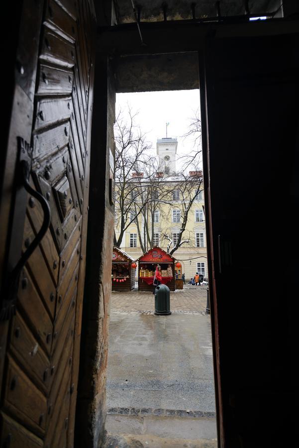 Vip Апартаменти Ван Гог На Площі Ринок Lemberg Exterior foto